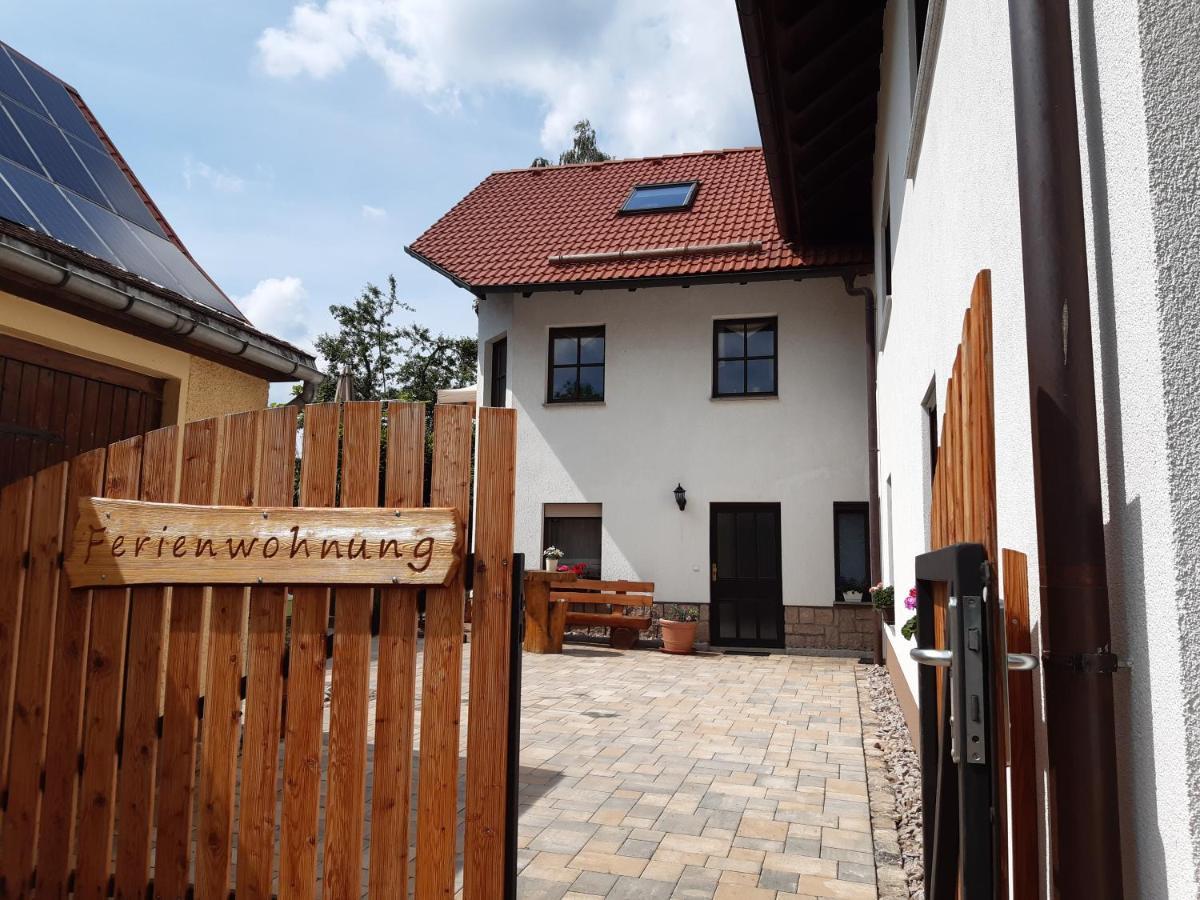 Ferienwohnung Reissmann Heinsdorfergrund Luaran gambar