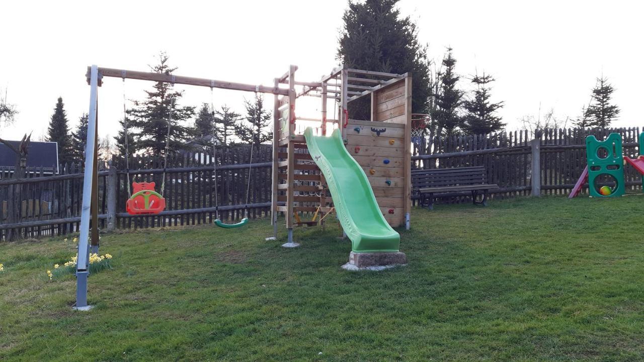 Ferienwohnung Reissmann Heinsdorfergrund Luaran gambar