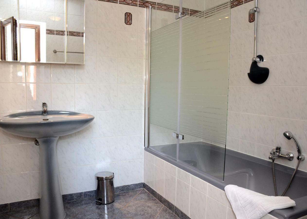 Ferienwohnung Reissmann Heinsdorfergrund Luaran gambar